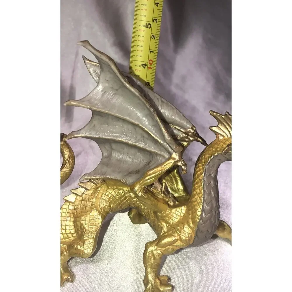 Dragon Gold Wings Fantasy Toy Figurine Safari LTD 6.5